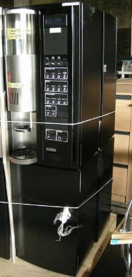 Automat do gorących napojów, automat uniwersalny, lada chłodnicza, stół chłodniczy sałatkowy