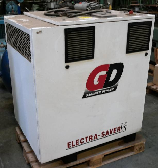 Gardner Denver Electra Save VS type VS 20-75 EANA. 19 kw frekvens styret.  7,5 bar, 22850 timer. 3 m3/t.   årg 2004