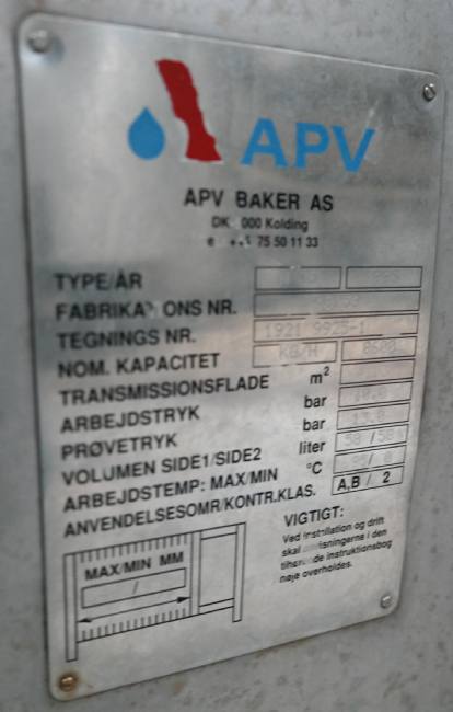 APV N35 nr 40159. 41,3 m3, 10 bar drift, volumen per side 58/58 L. Max 95 gr.  Kapacitet 8600 kg/h. Årg 1995